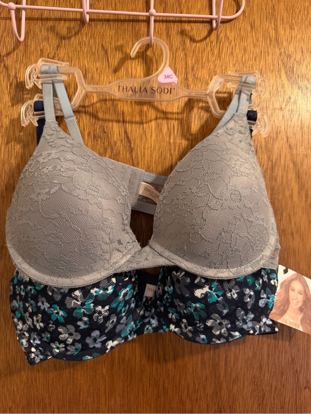 Thalia Sodi Gray Lace-Overlay T-Shirt Bra with Floral Band